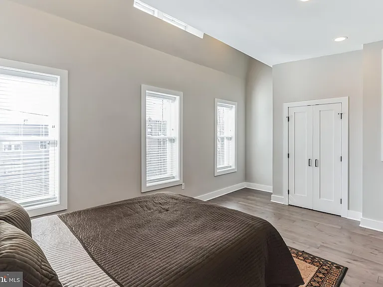 805 Jefferson St NW — Photo 14