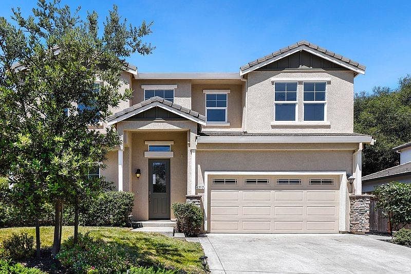 2nd image of 4217 Spring Ln