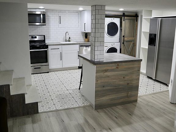 full size refrigerator with great storage