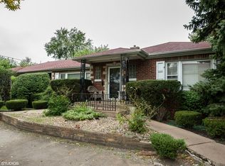 6200 N Bernard St, Chicago, IL