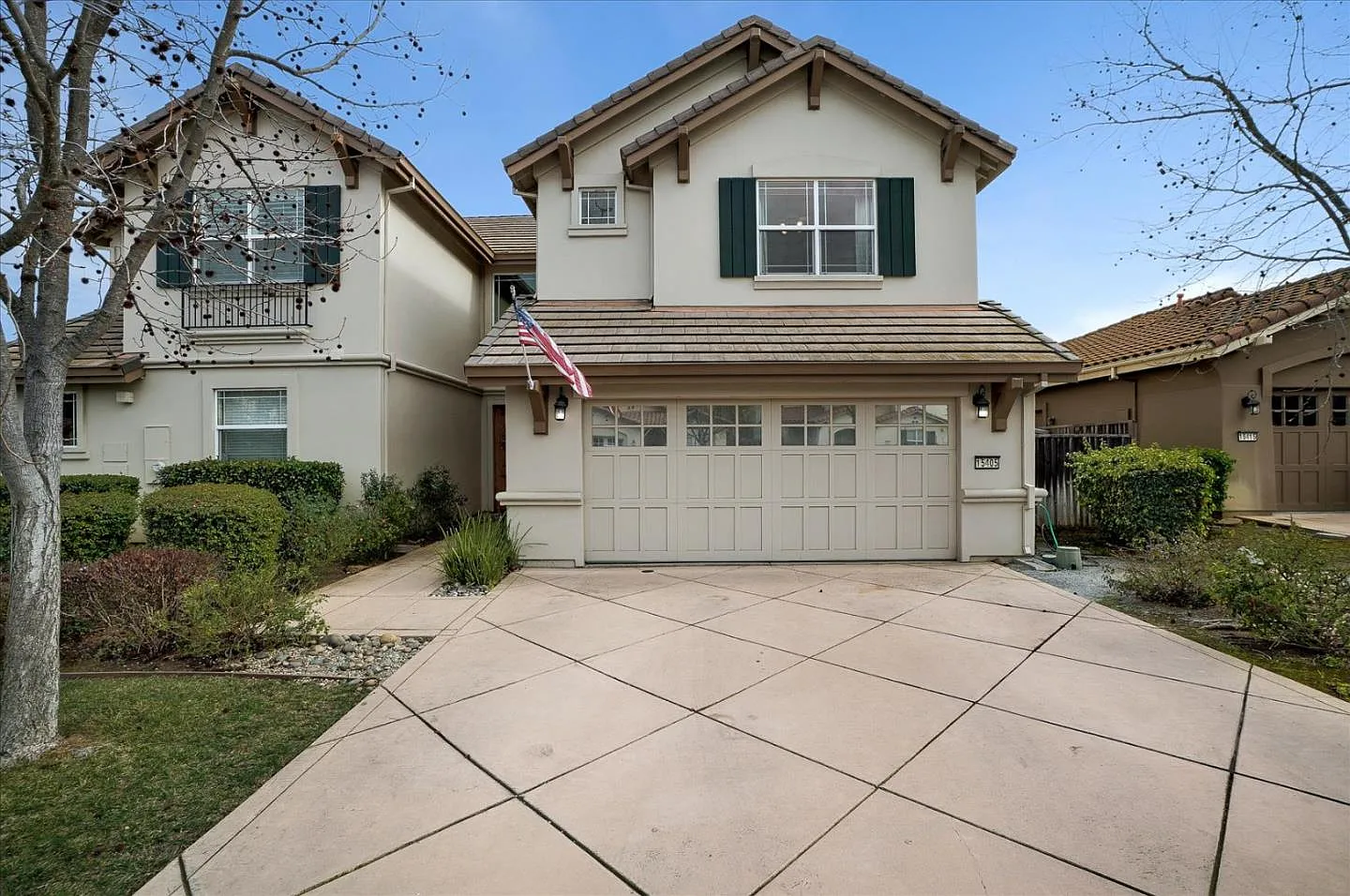 15405 La Rocca Pl photo 1
