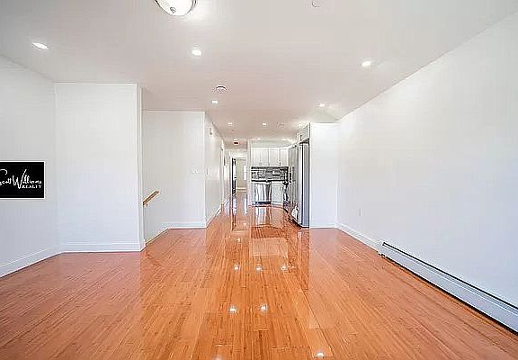 3rd image of 119-40 165th St #3