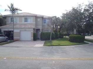 17098 NW 22nd St, Pembroke Pines, FL 33028