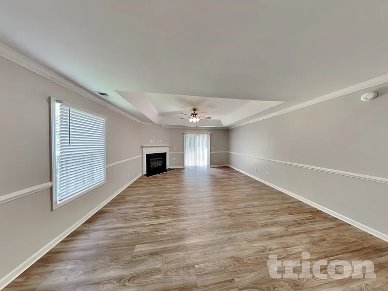 1204 Green Turf Ln — Photo 4