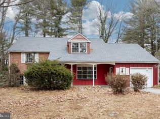 46 Street Rd, Newtown Square, PA 19073