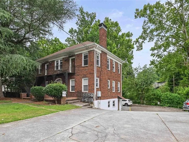 1351 Oxford Rd NE #3 — Photo 29