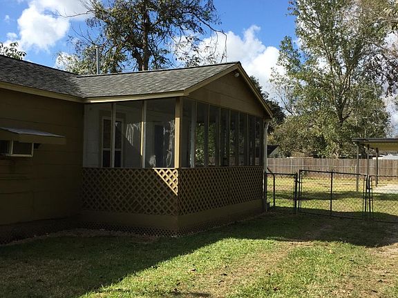 Screened porch