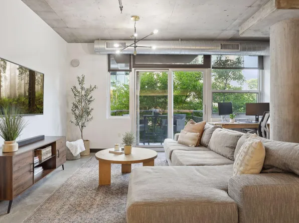 730 N 4th St Unit 204, Minneapolis, MN 55401