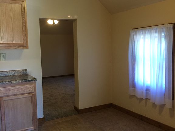 5th image of 1217 2nd Ave #1/2