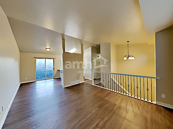 3rd image of 5734 S Esprit Dr