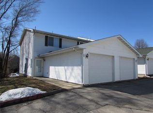 4005 Westover Rd SE APT D, Cedar Rapids, IA 52403