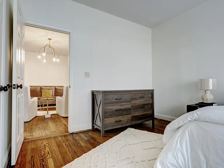 1101 26th St S #102 — Photo 11