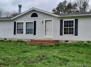 7970 E Blankenbaker Rd, Pekin, IN 47165