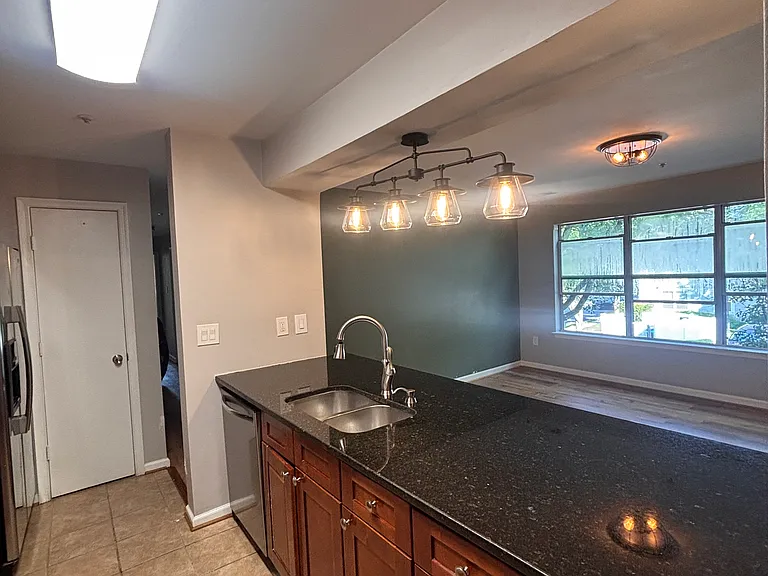 14201 Wolf Creek Pl #6 — Photo 4