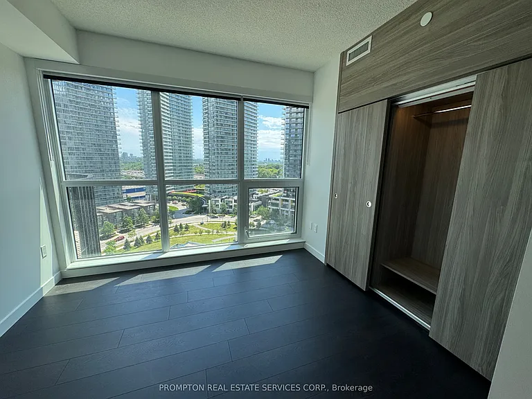 18 Esther Shiner Blvd #1115 — Photo 18