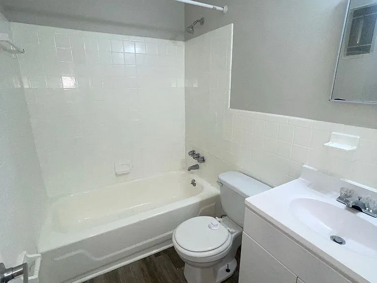 346 Fort Worth Ave — Photo 5