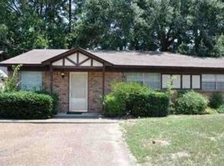 7116 Gatewood Dr, Tyler, TX 75703
