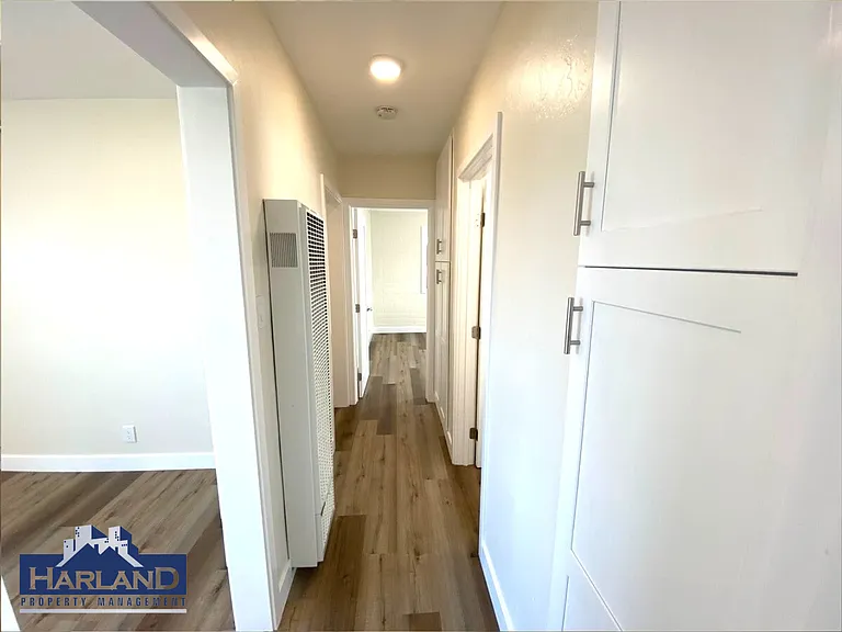 2250-2254 Garnet Ave #2250 — Photo 8