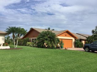 205 SE 19th Ct, Cape Coral, FL 33990