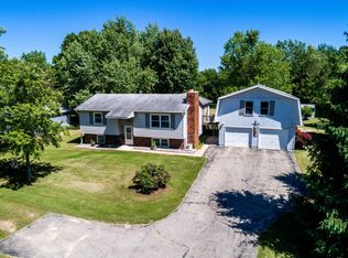 2082 W Clark Rd, Dewitt, MI 48820