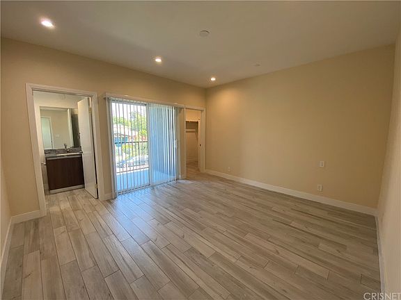 4th image of 3040 Atwater Ave #1