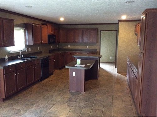 2nd image of 7794 Batesville Blvd