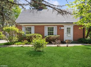 3129 S Green Bay Rd, Racine, WI 53403