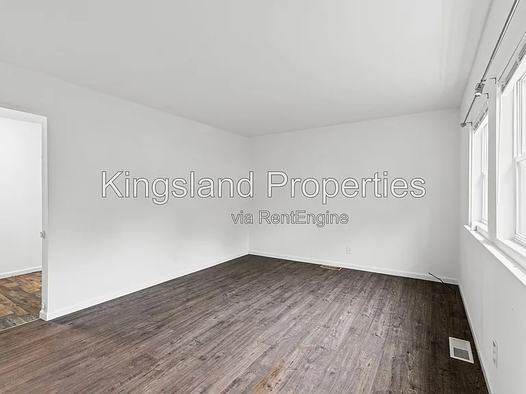 116 Barto Dr — Photo 3