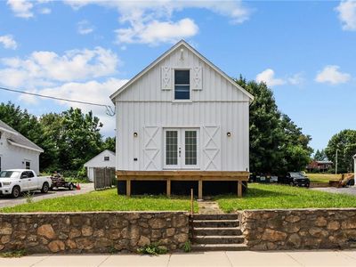 2958 E Main Rd, Portsmouth, RI, 02871