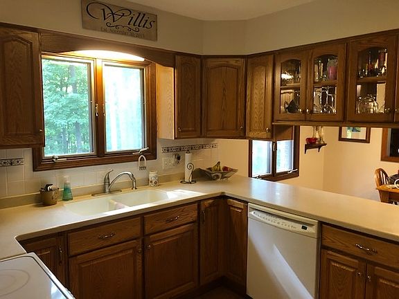 3rd image of 5403 N Rolling Acres Dr