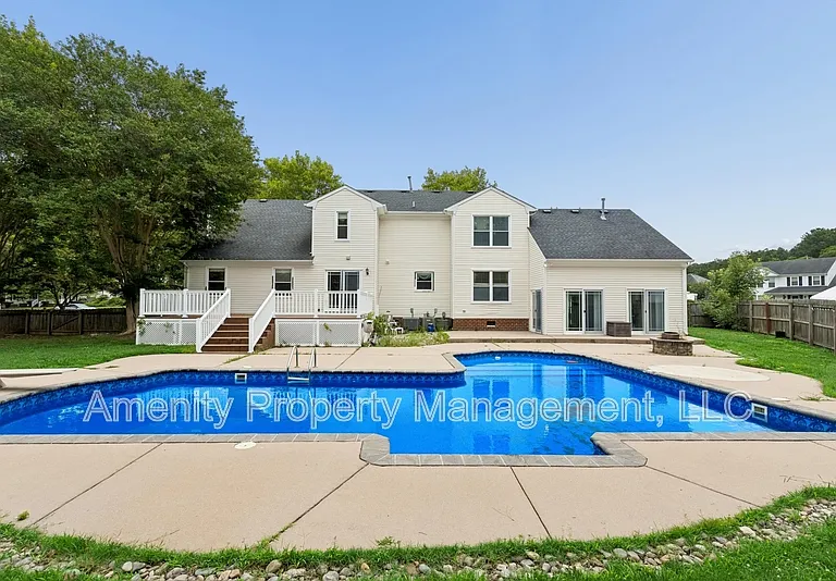 1012 Austenwood Ct — Photo 39