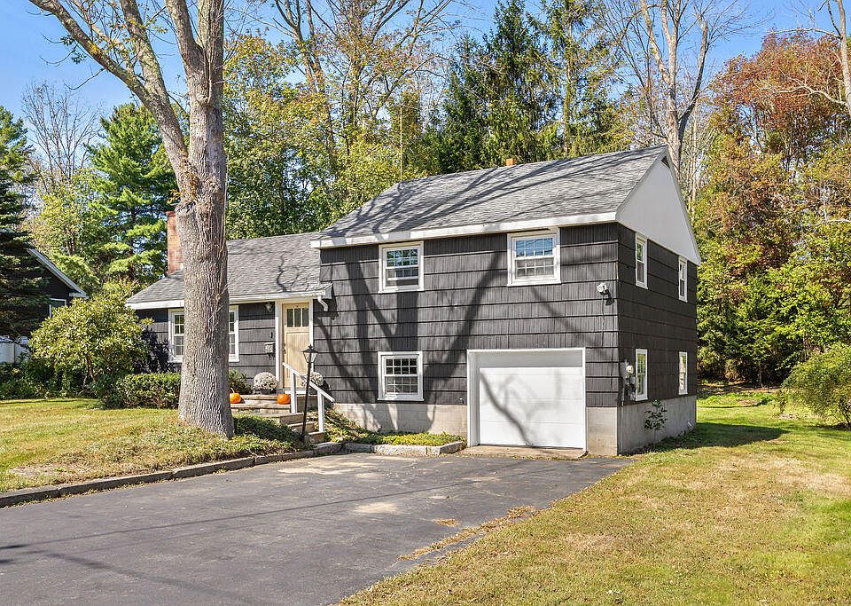 1st image of 216 Long Sands Road