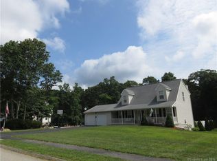30 Partridge Holw, Oakdale, CT 06370