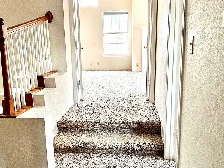 2904 Wren Cir — Photo 16