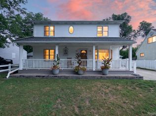 1120 Redleaf Ln, Ypsilanti, MI 48198