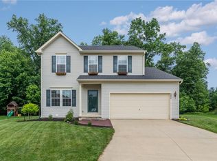 8800 Wheaton Pl, North Ridgeville, OH 44039