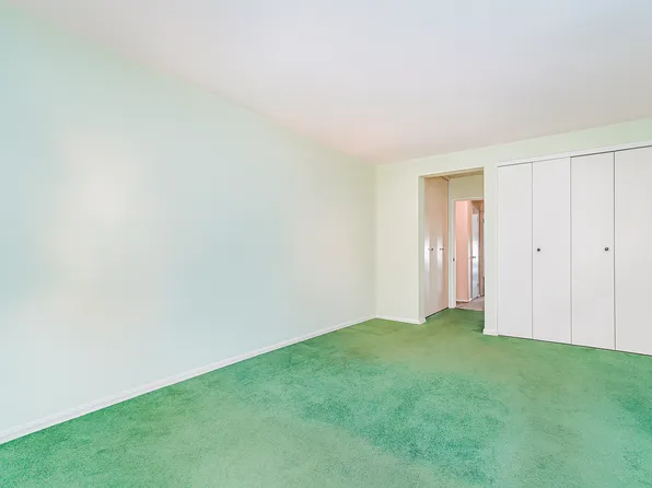 50 Fort Place image 15 of 40