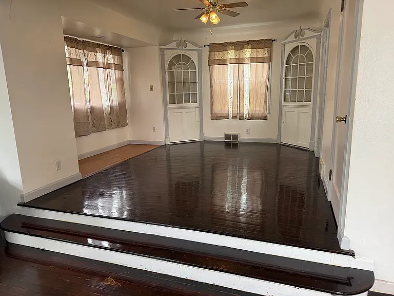 6521 Alfaretta St SW — Photo 3