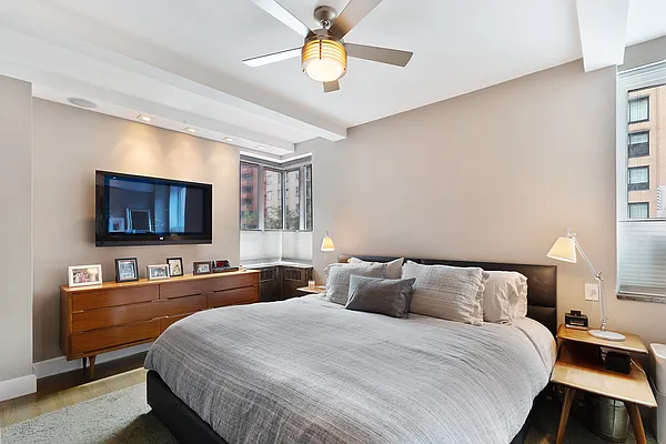 Rented by Douglas Elliman | media 4