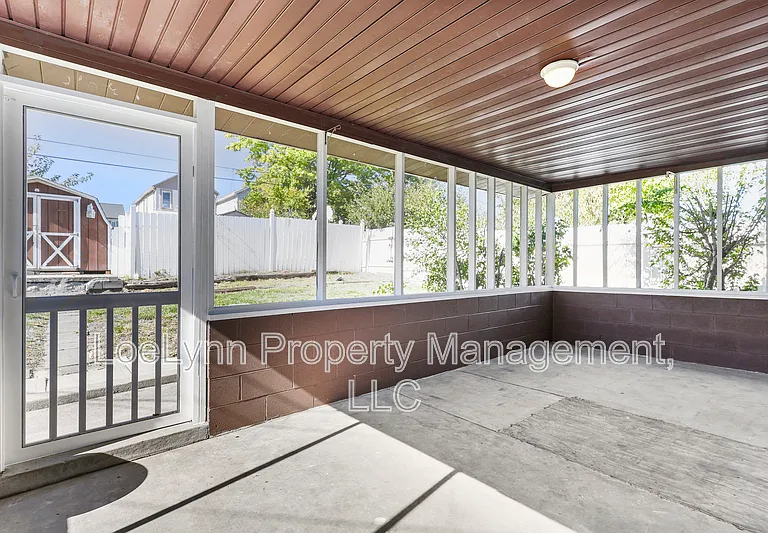 41 South St — Photo 17