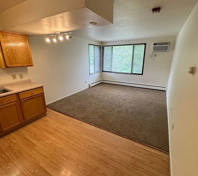 UNION HOUSE APARTMENTS LLC