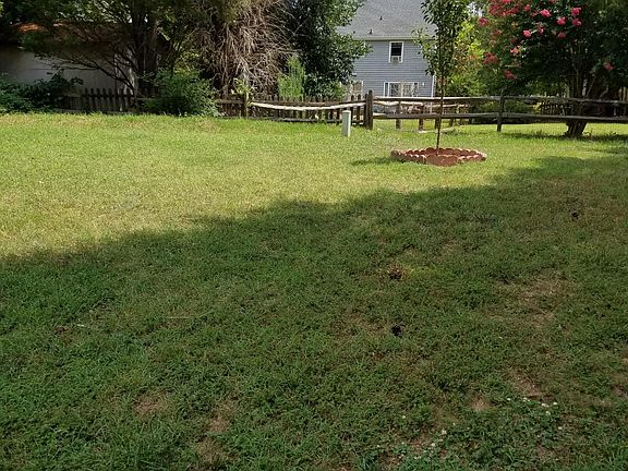 4th image of 8813 Gamesford Dr