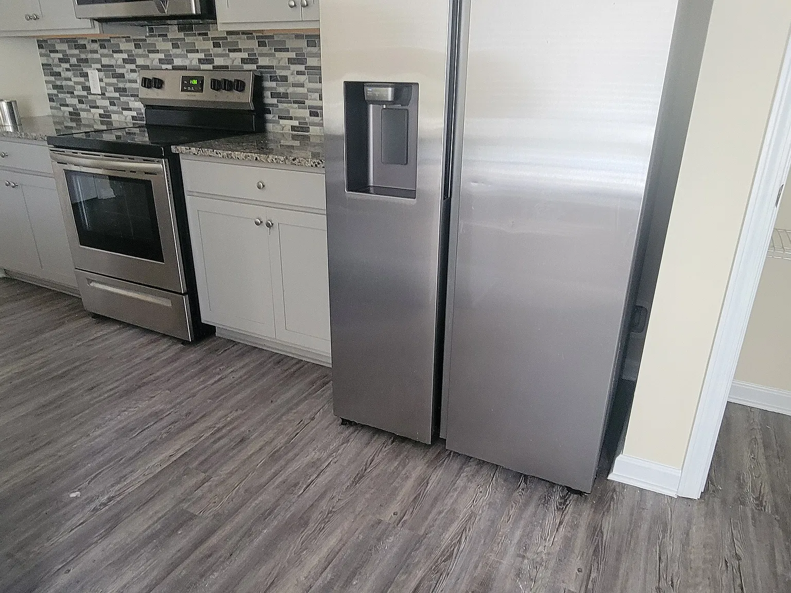 3 bed, 1436 sqft, $1,800 — Photo 4