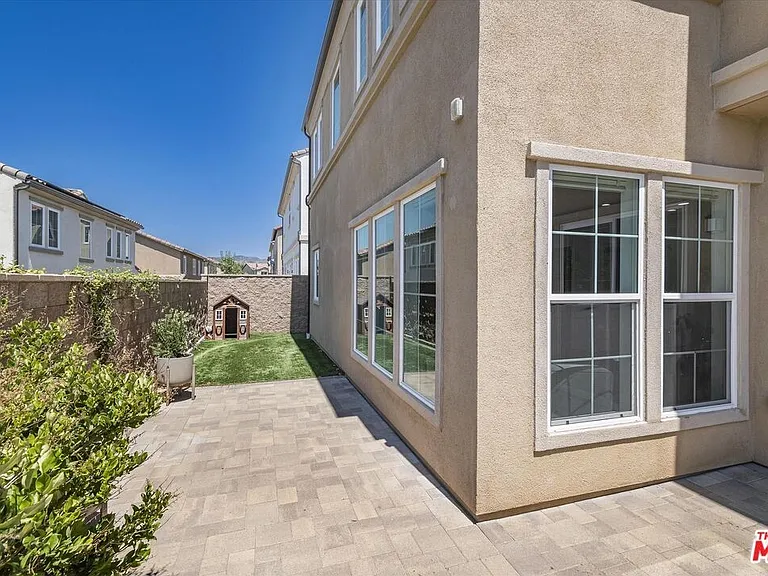 20646 W Chestnut Cir — Photo 32