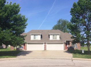 405 Tara Ct, Lawrence, KS 66049