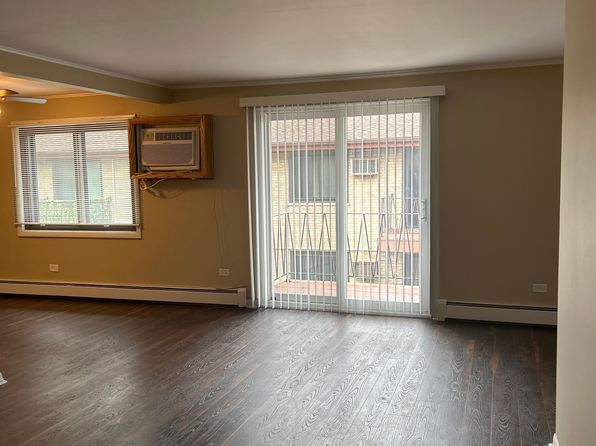 6049-53 W 64th Pl #8, Chicago, IL 60638