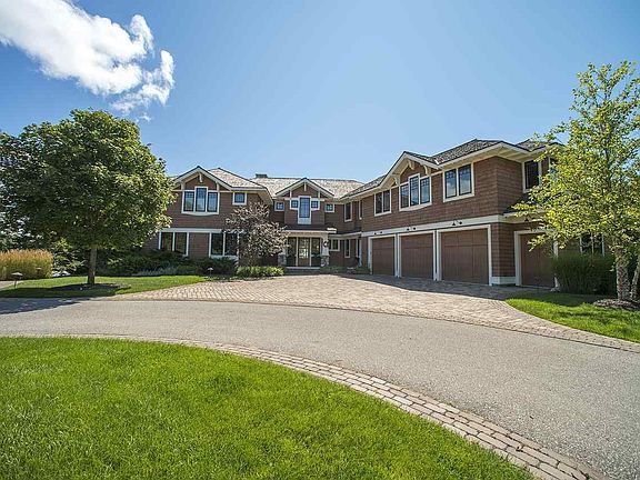 4th image of 7535 Oyster Bay Dr