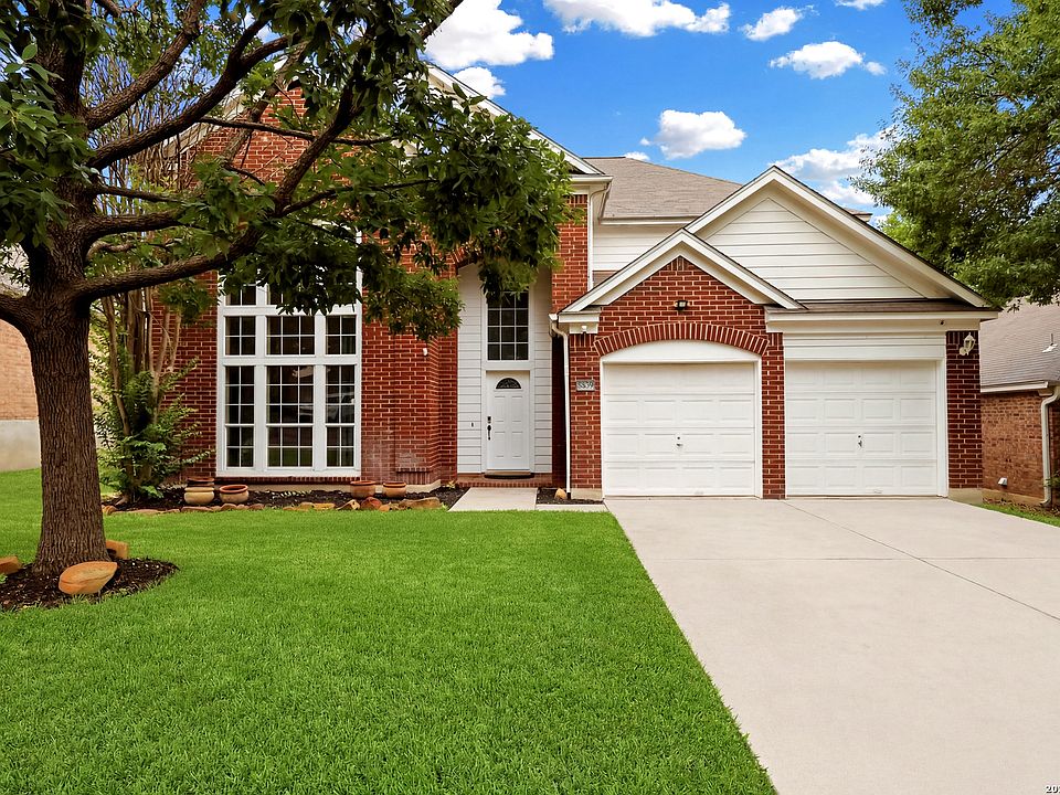 2nd image of 8839 Brae Crest