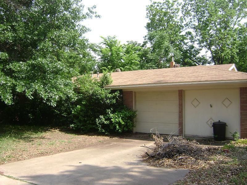 1st image of 516 Lynda Ln