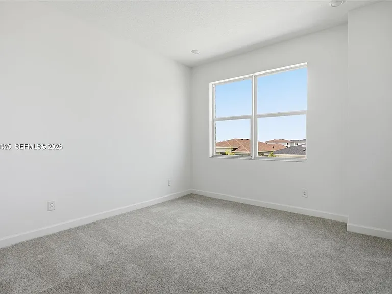 1548 Stockbridge St — Photo 45